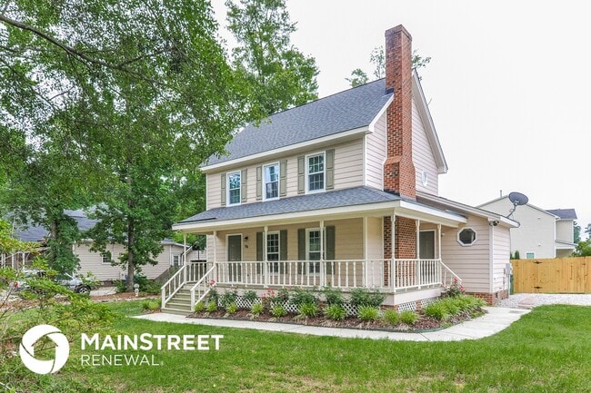 501 Hunters Ridge Dr in Fuquay Varina, NC - Building Photo - Building Photo