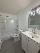 45 Jefferson Rd in Branford, CT - Building Photo - Building Photo