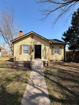 1727 S Porter Ave in Joplin, MO - Building Photo