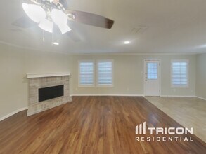 1700 Wildrose Dr in Rockwall, TX - Building Photo - Building Photo