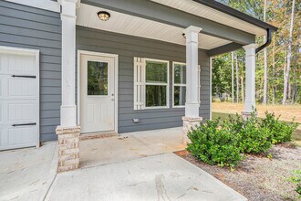 107 Haven Brook Way in Douglasville, GA - Building Photo - Building Photo