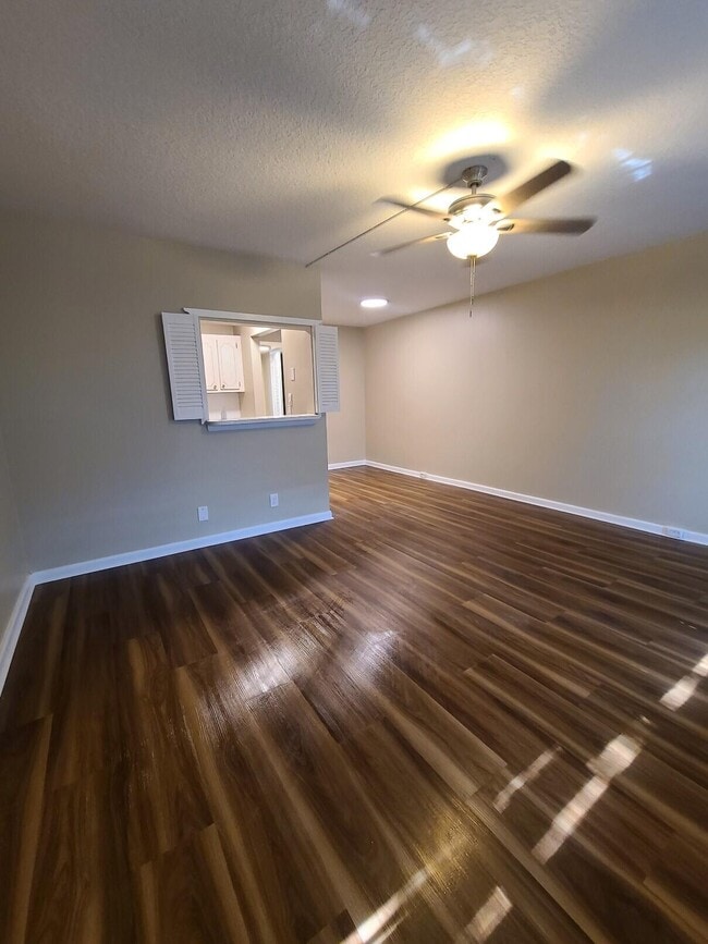 82 Canterbury D in West Palm Beach, FL - Building Photo - Building Photo