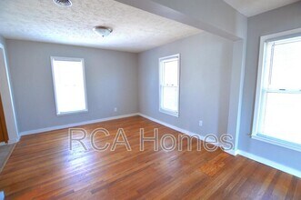 724 E Pleasant Run Pkwy Dr N in Indianapolis, IN - Building Photo - Building Photo