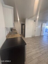 2536 N 28th St in Phoenix, AZ - Building Photo - Building Photo