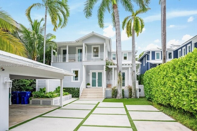 745 NE 77th St in Miami, FL - Building Photo - Building Photo