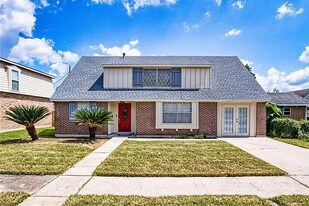 761 Glouster St in Terrytown, LA - Building Photo