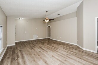 225 Twisting Trail in Orlando, FL - Building Photo - Building Photo