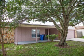 1310 Blossom Brook Ct in Brandon, FL - Building Photo - Building Photo