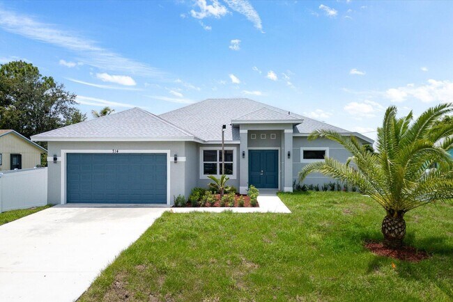 property at 714 SW Broadview St