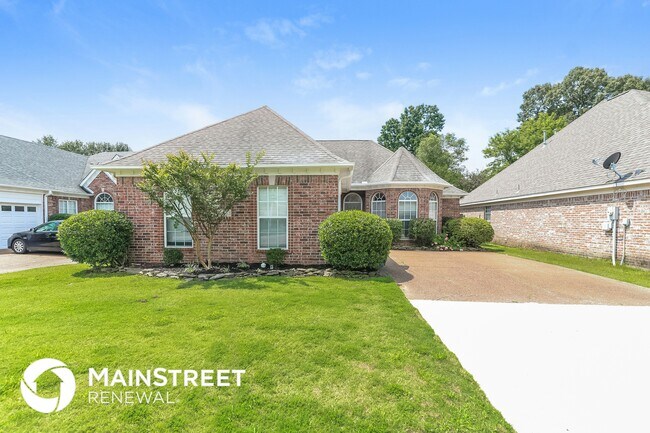 property at 4933 Graham Lake Dr