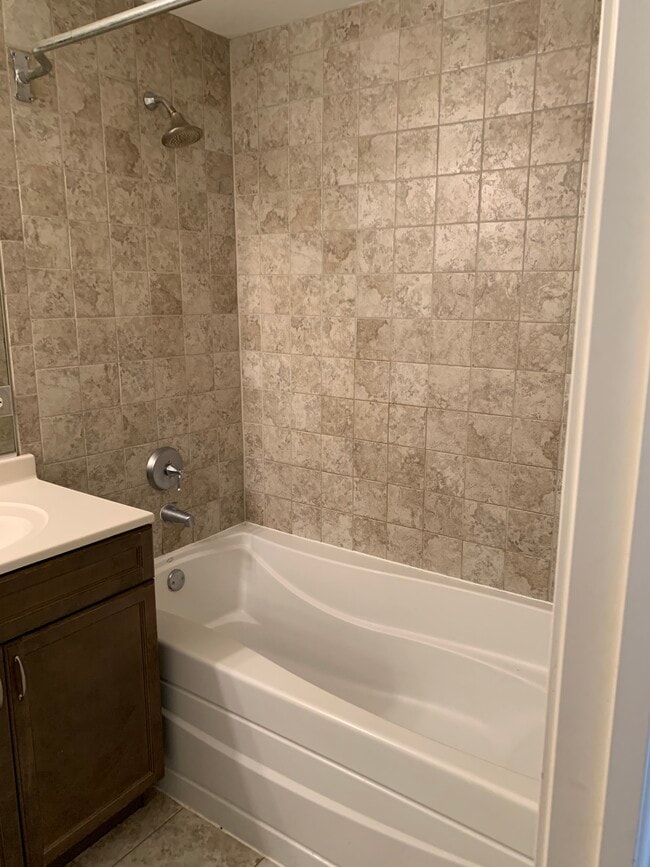 1451 S Halsted St in Chicago, IL - Building Photo - Building Photo