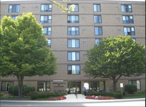 Greencastle of Elmhurst in Elmhurst, IL - Building Photo - Building Photo