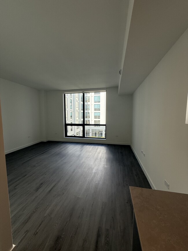 138 NE 23rd St, Unit S2 in Miami, FL - Building Photo - Building Photo