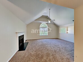 4319 Caroline Ct in Douglasville, GA - Building Photo - Building Photo