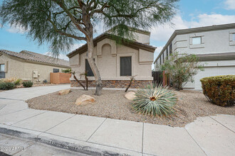 6613 W Andrea Dr in Phoenix, AZ - Building Photo - Building Photo