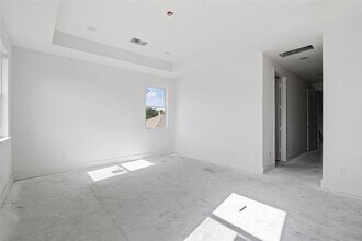 1504 Hussion St in Houston, TX - Building Photo - Building Photo