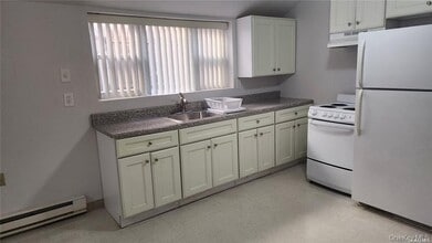 611 E Park Ave in Long Beach, NY - Building Photo - Building Photo