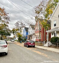 312 Washington St, Unit 1 in Somerville, MA - Building Photo