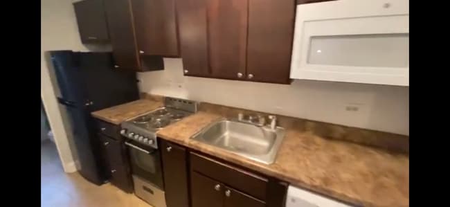 1735 W Bryn Mawr Ave in Chicago, IL - Building Photo - Building Photo