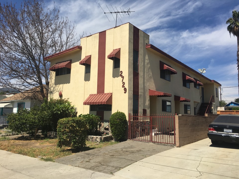 2729 Glassell St in Los Angeles, CA - Building Photo