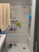 7220 Paige Ave in Warren, MI - Building Photo - Building Photo