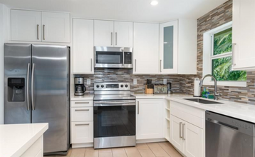 2409 NE 22nd Terrace in Fort Lauderdale, FL - Building Photo - Building Photo