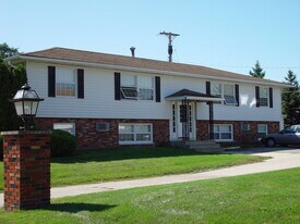1243 4th Ave SW, Unit 1 in Rochester, MN - Building Photo