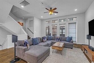 1904 Crockett St in Houston, TX - Building Photo - Building Photo