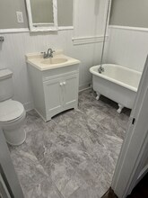 170 Elm St in Biddeford, ME - Foto de edificio - Building Photo