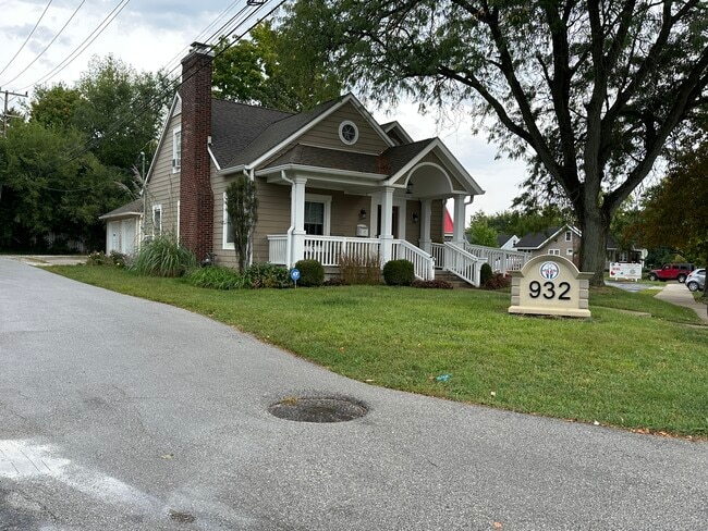 property at 932 Robinson St