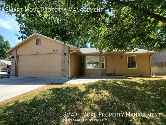 property at 7819 W Gillis St