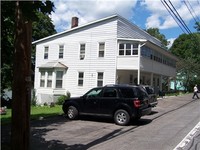 559 River Rd in Schodack Landing, NY - Foto de edificio - Building Photo