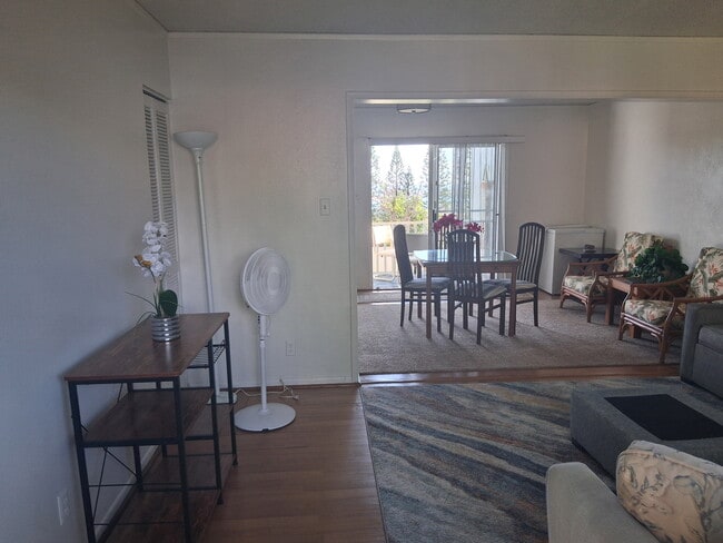 property at 98-871-871 Kaonohi St