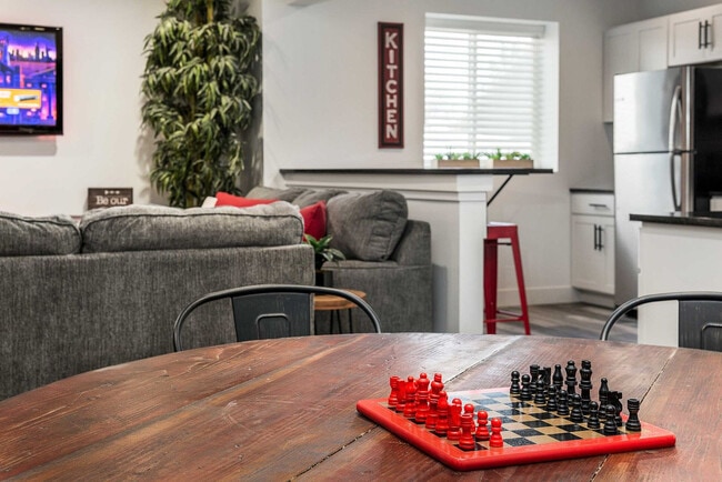 2273 N Elderberry Dr in Saratoga Springs, UT - Building Photo - Building Photo