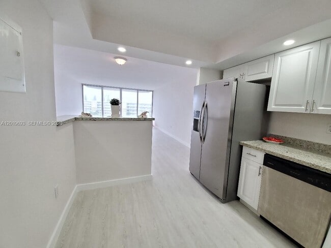 property at 18011 Biscayne Blvd