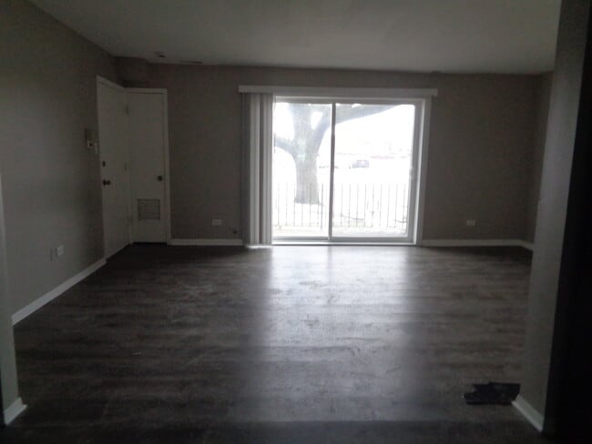 9729 Ridgeland Ave in Oak Lawn, IL - Building Photo - Building Photo