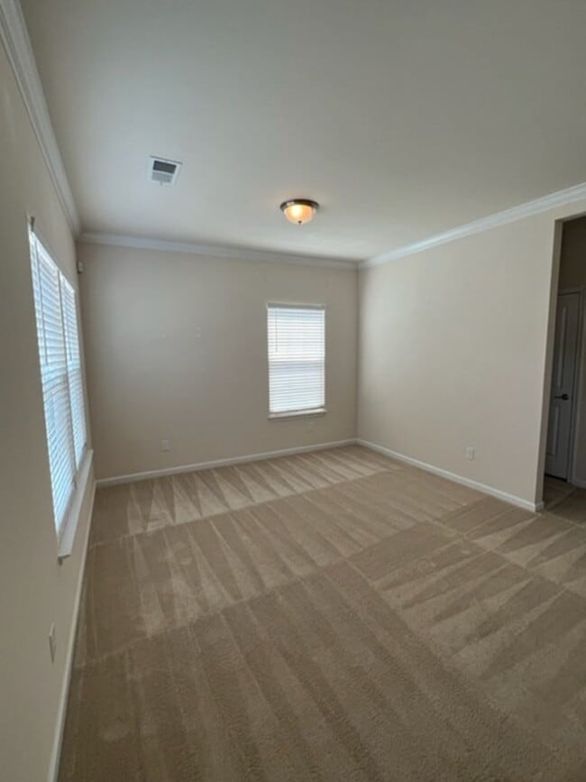 115 Sandusky Ln in Simpsonville, SC - Foto de edificio - Building Photo