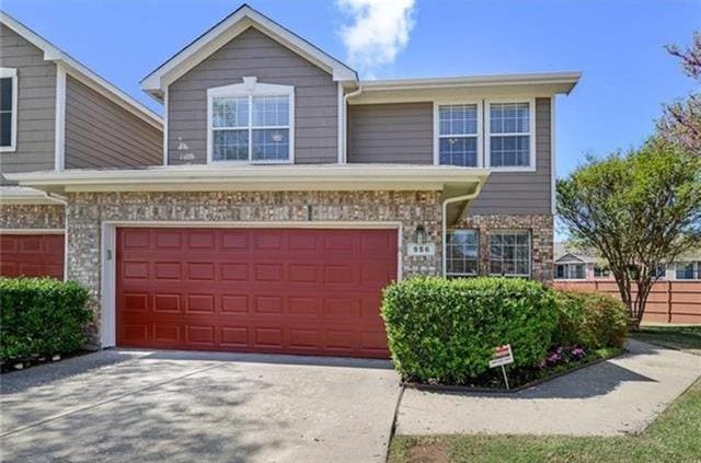 property at 956 Avondale Ln