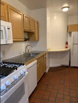 448 Park Dr, Unit 19 in Boston, MA - Building Photo
