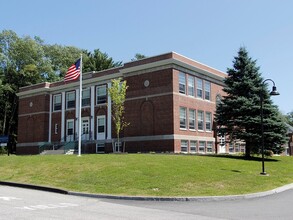 Park Street School in Kennebunk, ME - Building Photo - Building Photo