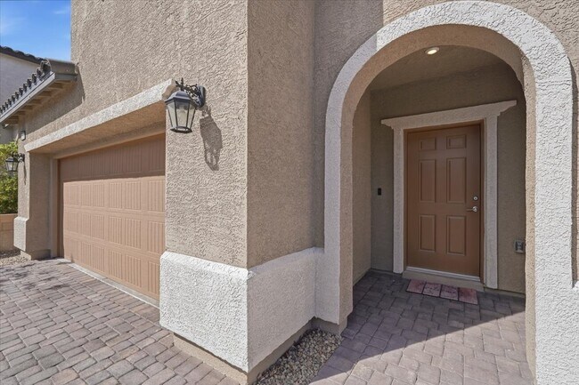 10920 Oregano Ave in Las Vegas, NV - Building Photo - Building Photo