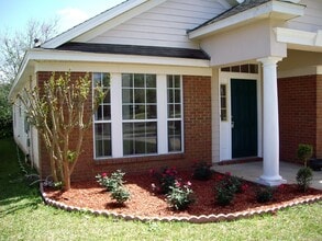 1043 Winter Ln in Tallahassee, FL - Building Photo - Building Photo