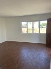 376 Richfield Ave in El Cajon, CA - Foto de edificio - Building Photo