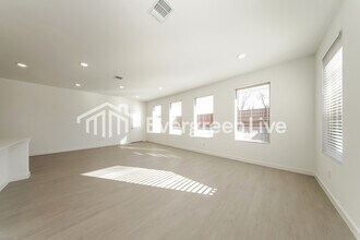 2004 Ponderosa Pne Ln in Oklahoma City, OK - Building Photo - Building Photo