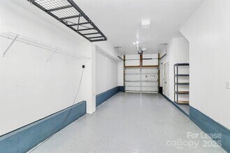 228 Parkwood Ave in Charlotte, NC - Building Photo - Building Photo