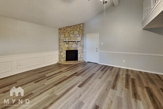 4628 Feathercrest Dr, Unit 09309 in Fort Worth, TX - Foto de edificio - Building Photo