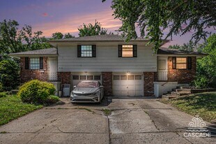 414-414 SW Chicago St in Blue Springs, MO - Building Photo