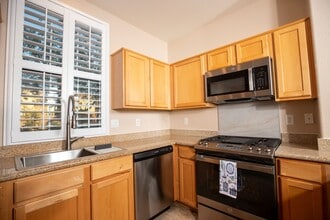 5249 Brazelton St in North Las Vegas, NV - Foto de edificio - Building Photo