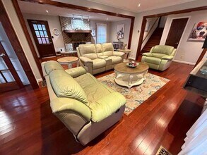 1732 Eldonlas Ct in Stone Mountain, GA - Building Photo - Building Photo