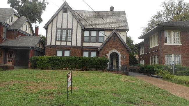 235 Hawthorne St, Unit 0